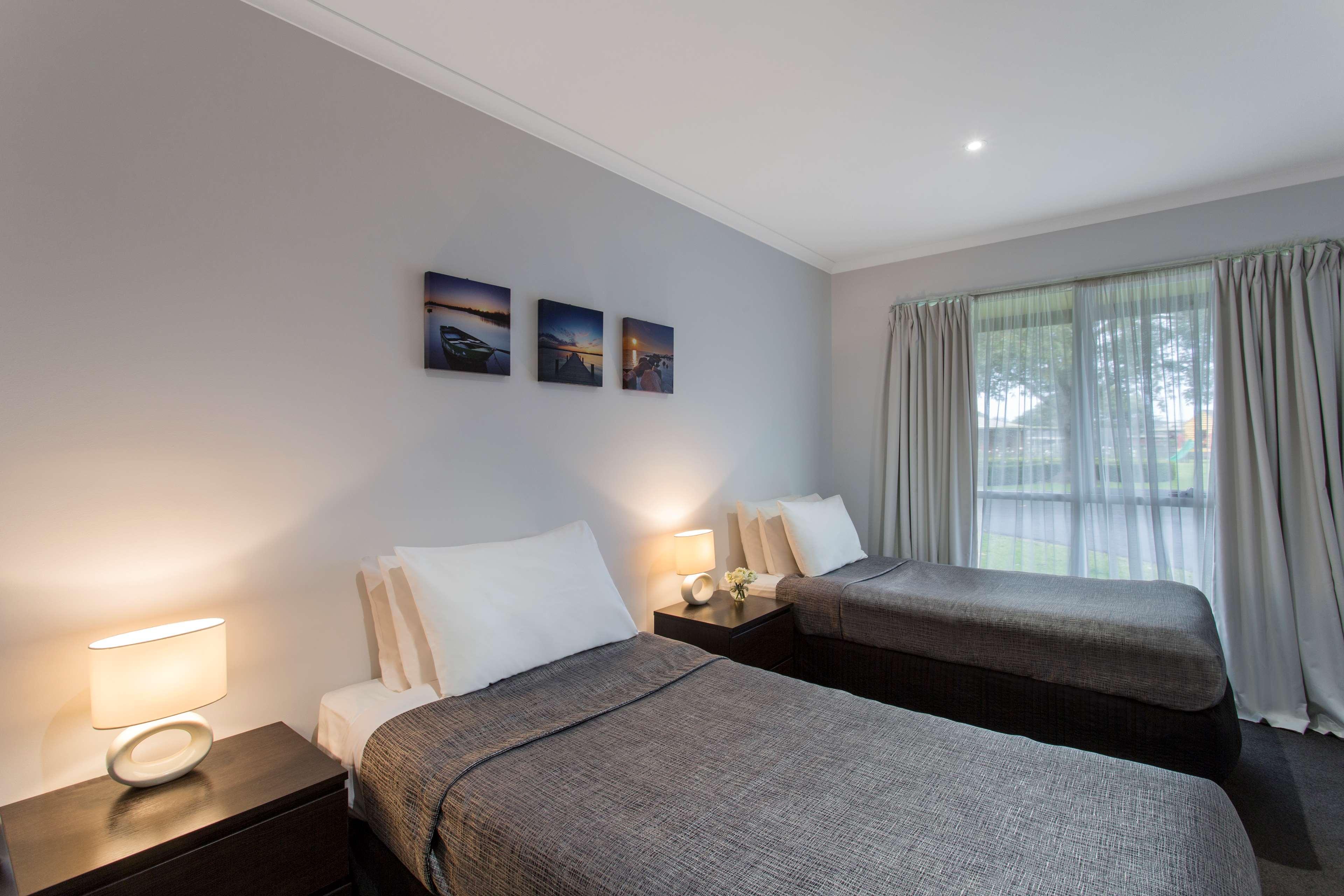 Best Western Colonial Village Motel Warrnambool Esterno foto